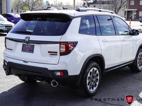 Used 2024 Honda Passport TrailSport image 18