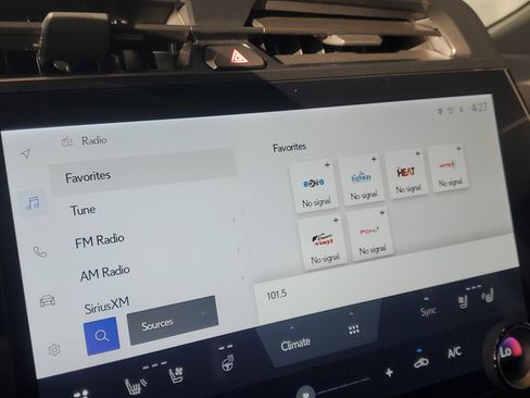 Used 2024 Lexus RZ 450e Premium w/ Technology Package image 23