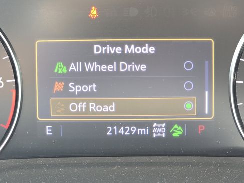Used 2023 Buick Envision Preferred AWD/4WD image 14