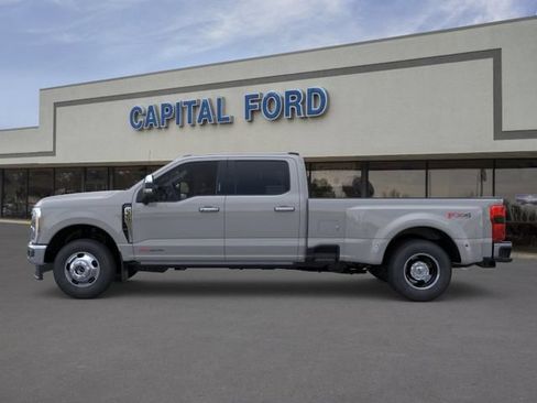 New 2026 Ford F350 Lariat w/ Lariat Ultimate Package AWD/4WD image 3