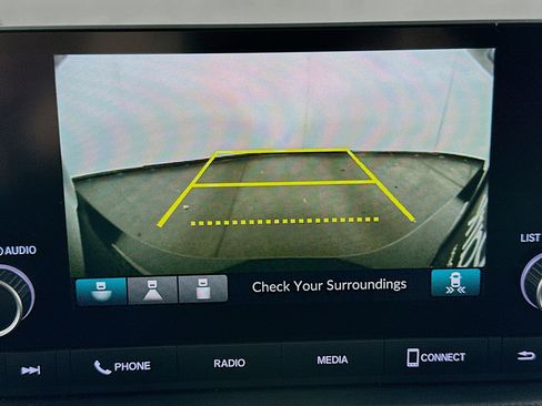 Used 2025 Honda Civic Sport image 22