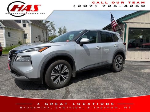 Used 2023 Nissan Rogue SV AWD/4WD image 2