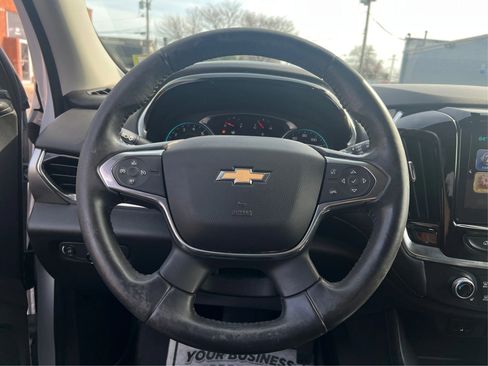 Used 2018 Chevrolet Traverse LT image 20