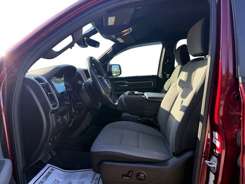 Used 2022 RAM 1500 Big Horn AWD/4WD image 9