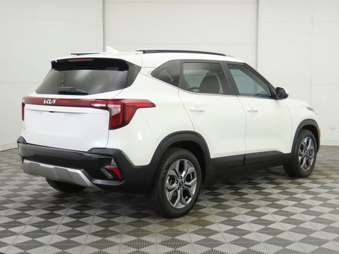 Used 2024 Kia Seltos S image 5