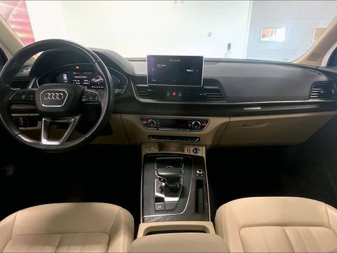 Used 2020 Audi Q5 2.0T Premium Plus w/ Premium Plus Package image 9