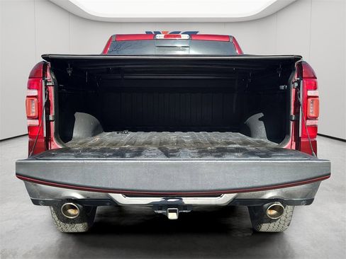 Used 2019 RAM 1500 Laramie image 11