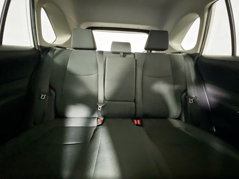 Used 2024 Toyota RAV4 LE FWD image 31