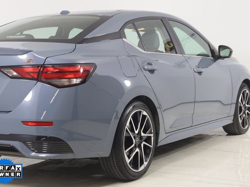 Used 2024 Nissan Sentra SR w/ SR Premium Package image 44