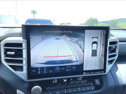 Used 2022 Toyota Tundra Platinum RWD image 26