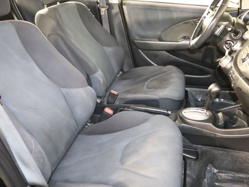 Used 2010 Honda Fit Sport image 38