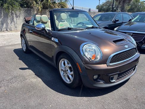Used 2011 MINI Cooper S FWD image 2