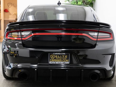 Used 2021 Dodge Charger SRT Hellcat image 4