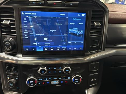 Used 2021 Ford F150 Lariat w/ Equipment Group 502A High AWD/4WD image 26