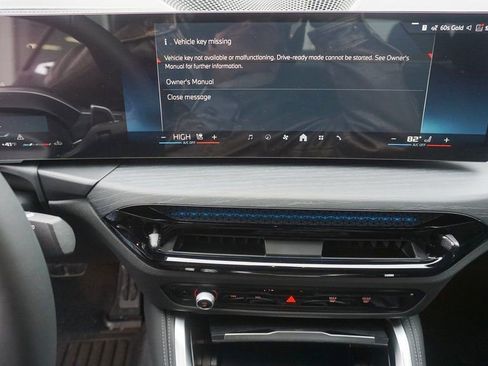 New 2026 BMW 440i xDrive Convertible w/ Premium Package image 13