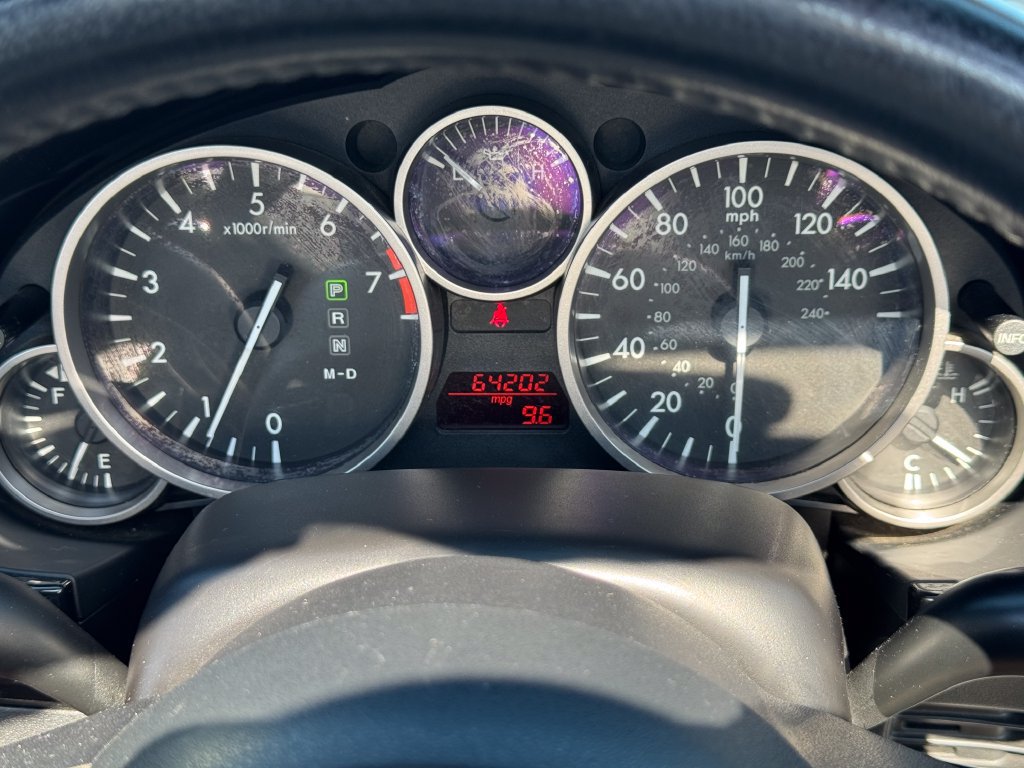 Used 2014 MAZDA MX-5 Miata Grand Touring RWD image 21