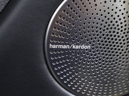 Used 2023 Kia Stinger GT2 image 63