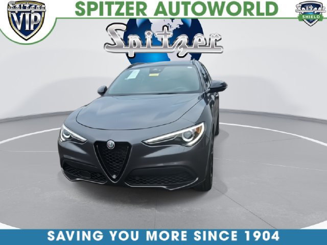 Used 2022 Alfa Romeo Stelvio Veloce AWD/4WD image 6