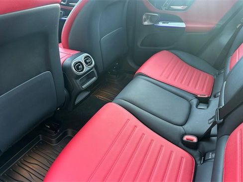 Used 2024 Mercedes-Benz GLC 43 AMG 4MATIC image 14