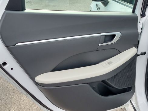 Used 2025 Hyundai Sonata SEL image 14