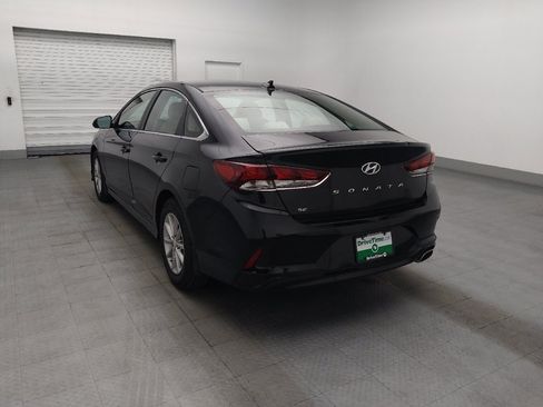 Used 2019 Hyundai Sonata SE w/ Winter Weather Package FWD image 5