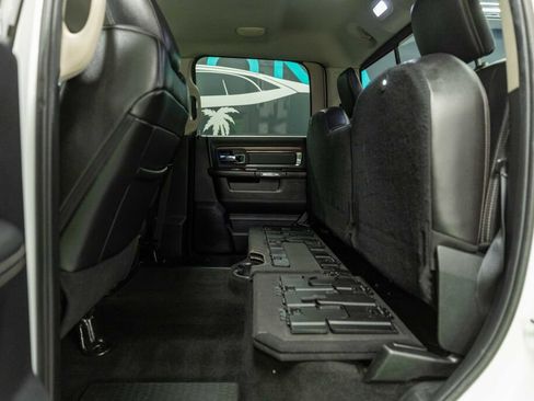 Used 2016 RAM 2500 Laramie image 14