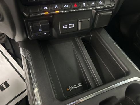 Used 2020 GMC Sierra 1500 AT4 image 23