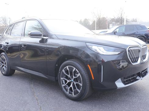 New 2026 BMW X3 xDrive30 w/ Premium Package image 3