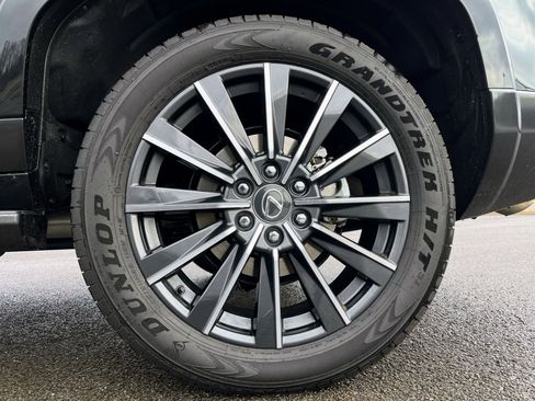 Used 2025 Lexus GX 550 w/ Accessory Package (31) image 56