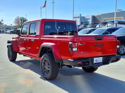 New 2026 Jeep Gladiator Sport