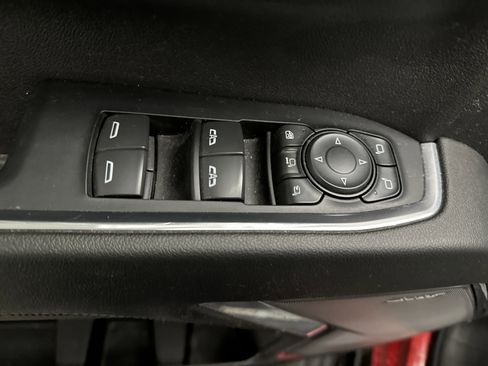 Used 2024 Chevrolet Silverado 2500 High Country w/ Technology Package image 25