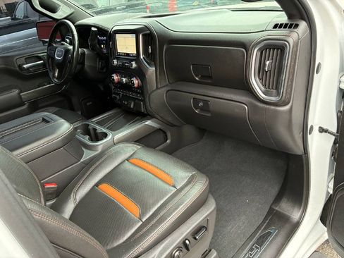 Used 2020 GMC Sierra 1500 AT4 w/ AT4 Premium Package image 16