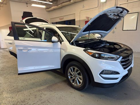 Used 2017 Hyundai Tucson SE FWD image 7