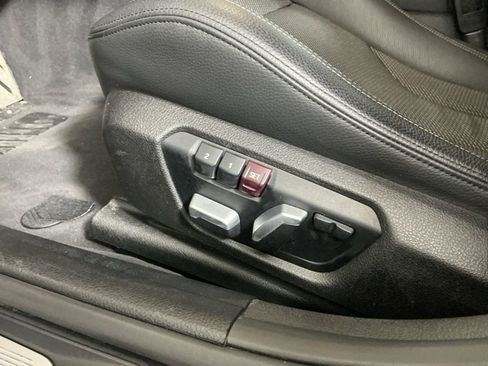 Used 2018 BMW M3 w/ Competition Package image 22