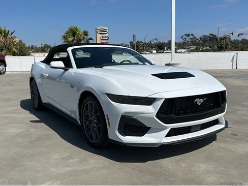 New 2026 Ford Mustang GT Premium w/ GT Performance Package RWD image 3
