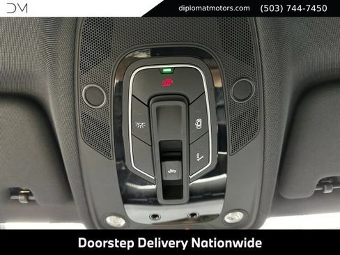 Used 2023 Audi S7 Premium Plus w/ Premium Plus Package AWD/4WD image 33