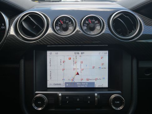 Used 2020 Ford Mustang Shelby GT350 w/ Technology Package image 13