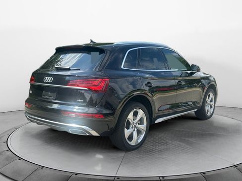 Certified 2024 Audi Q5 2.0T Prestige w/ Prestige Package AWD/4WD image 7