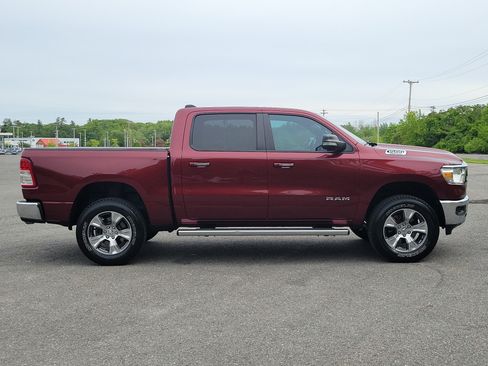 Used 2019 RAM 1500 Big Horn AWD/4WD image 4