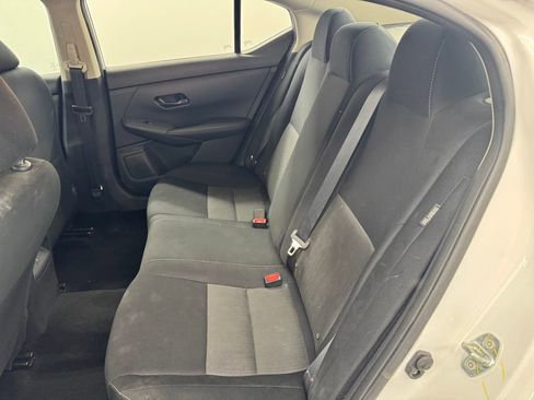 Used 2025 Nissan Sentra SV w/ Trunk Package FWD image 10