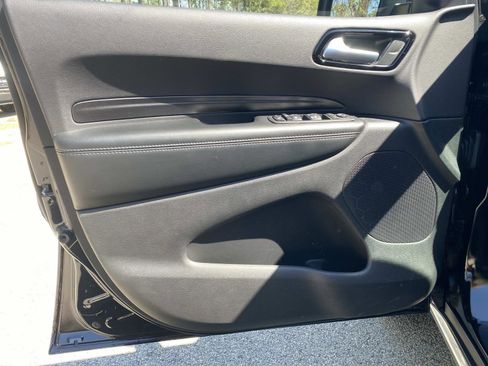 Used 2024 Dodge Durango SXT RWD image 15