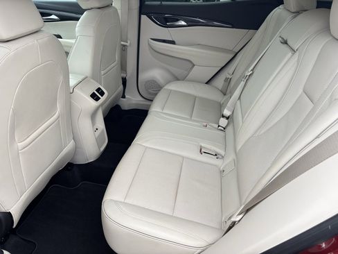 Used 2021 Buick Envision Essence image 15