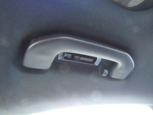 Used 2022 Mercedes-Benz C 300 Sedan image 34