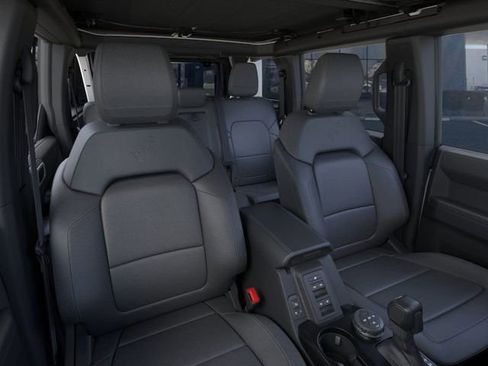 New 2026 Ford Bronco Outer Banks image 10