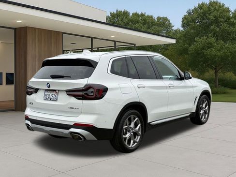 Used 2023 BMW X3 sDrive30i w/ Premium Package w/ZPA image 8