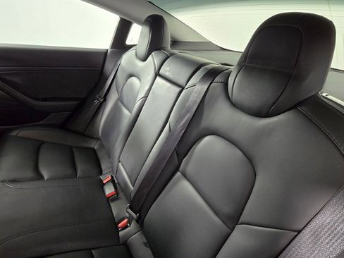 Used 2020 Tesla Model 3 Long Range image 13