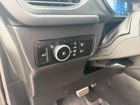 Used 2023 Ford Escape ST-Line Elite w/ Premium Technology Package AWD/4WD image 14