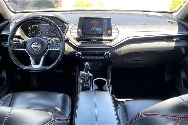 Certified 2024 Nissan Altima 2.5 SR FWD image 15