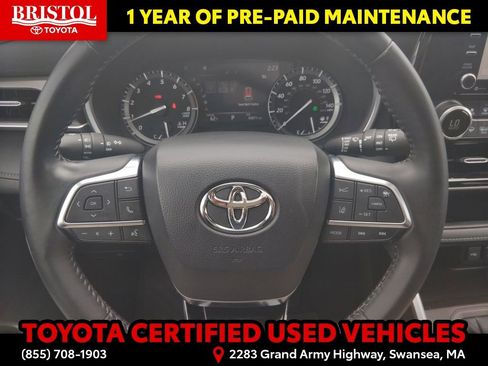 Certified 2020 Toyota Highlander XLE AWD/4WD image 23