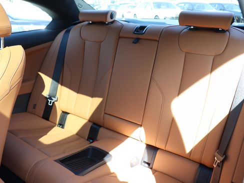 Used 2025 BMW M240i Coupe image 21